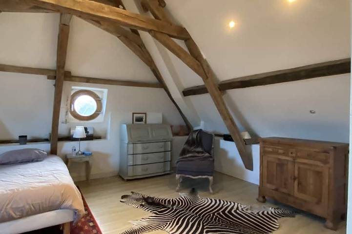 Location de vacances pour 13 personnes, avec jardin à Sainte-Suzanne - 3