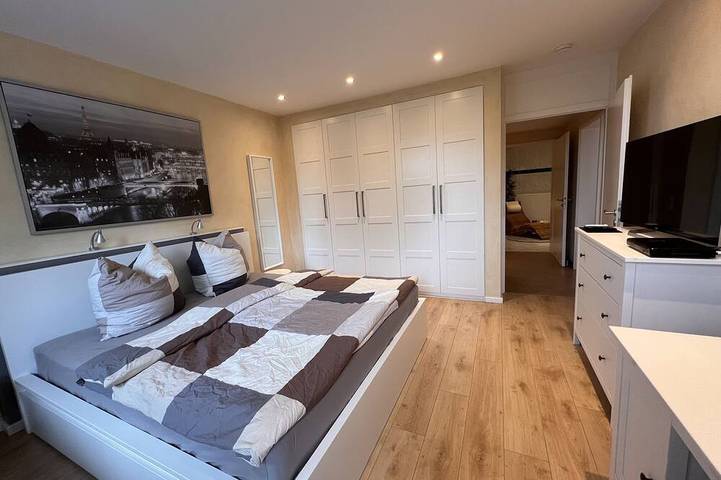 Ferienwohnung für 4 Personen, mit Terrasse und Sauna sowie Garten, mit Haustier