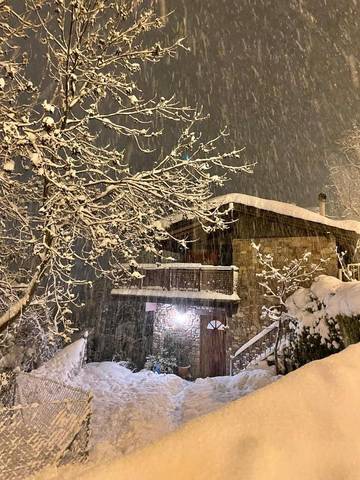 Gîte pour 6 personnes, avec terrasse et vue dans Encamp
