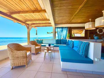Gîte pour 3 personnes, avec vue et terrasse dans Plage de Vignale