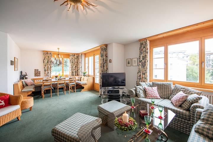 Ferienwohnung für 6 Personen, mit Garten und Ausblick in Davos - 3