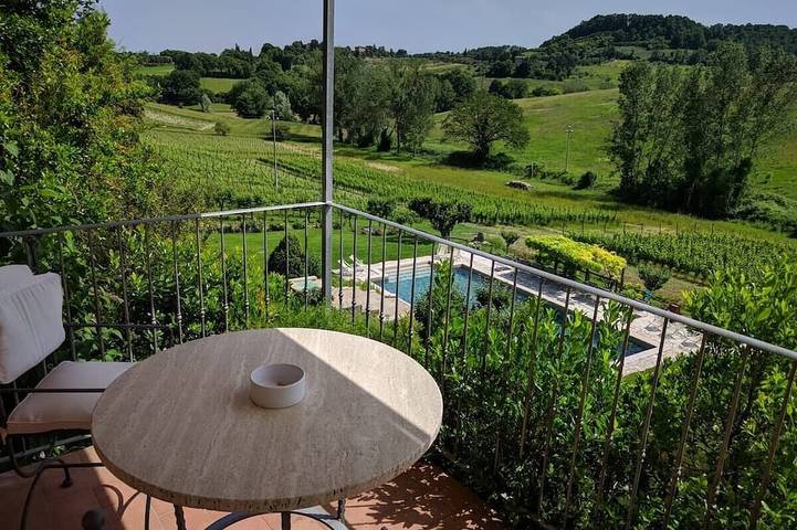 Agriturismo per 14 persone, con giardino in Chiusi