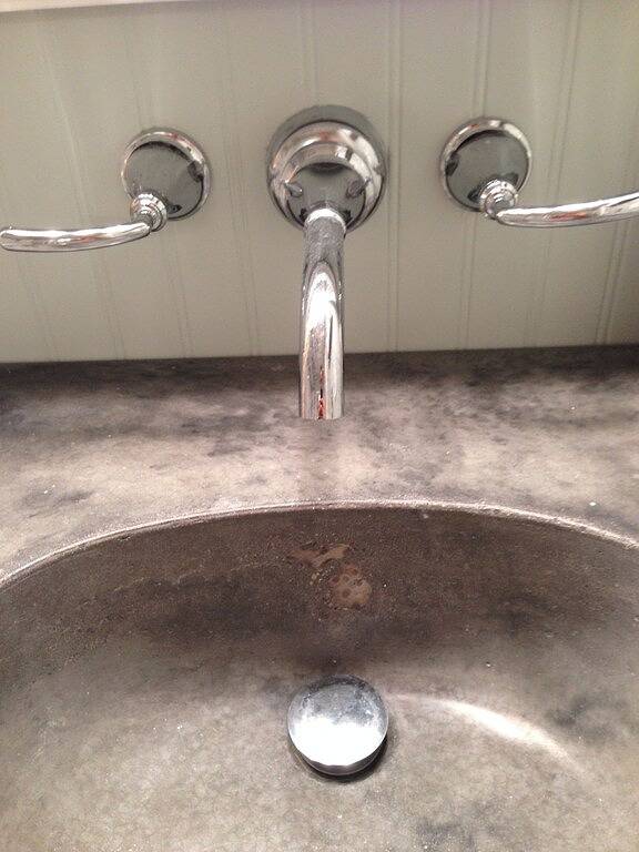 Ganze Wohnung, Das Bootshaus am Charlevoix-See. Atemberaubender Ausblick. Schwimmbad. Stadt, Dorf . in Charlevoix, Charlevoix County