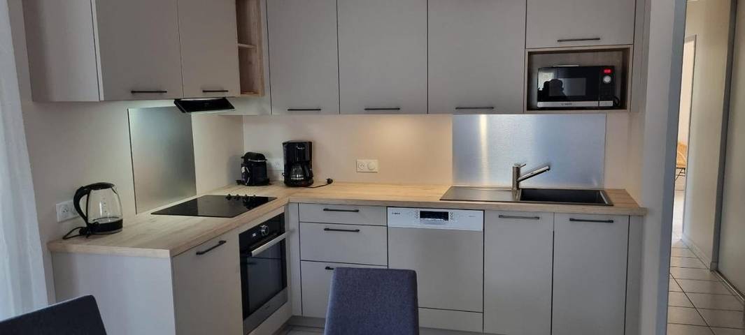 Location de vacances pour 6 personnes, avec terrasse et jardin dans Plage de Matha - 2