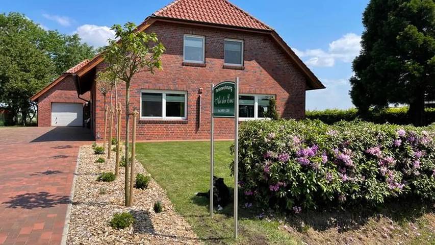 Ferienwohnung für 4 Personen, mit Garten in Westoverledingen