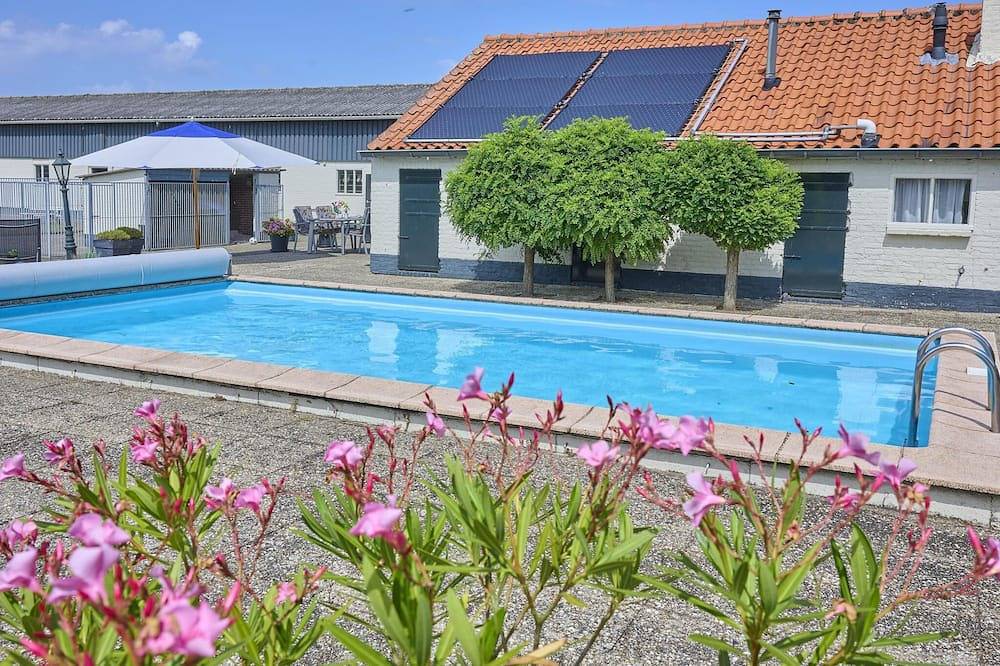 Rustig gelegen vakantiehuis met mooi zwembad in Oisterwijk, Noord-Brabant