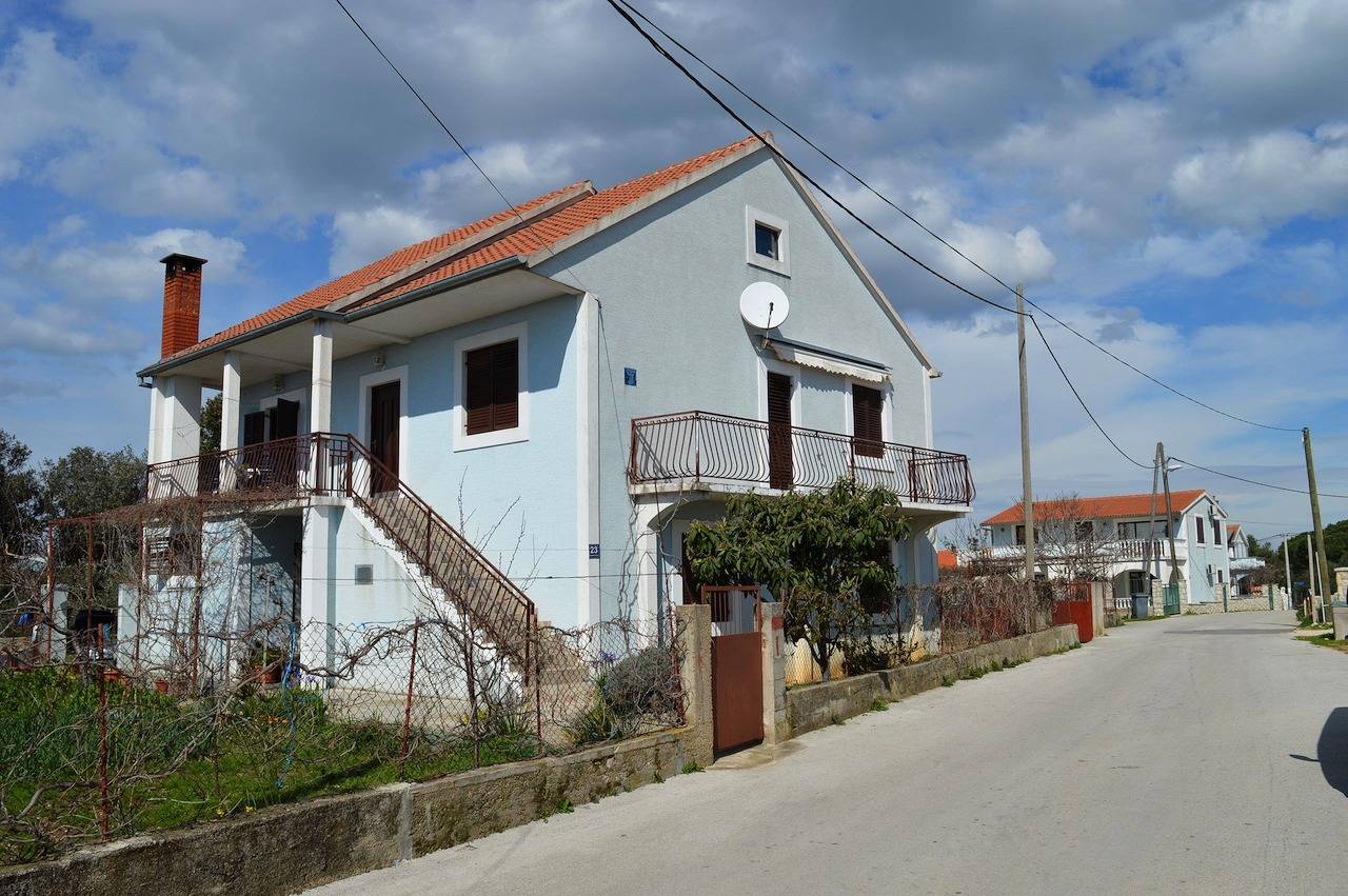 Ganze Wohnung, Apartment Livi with Balcony in Pakostane, Zadar