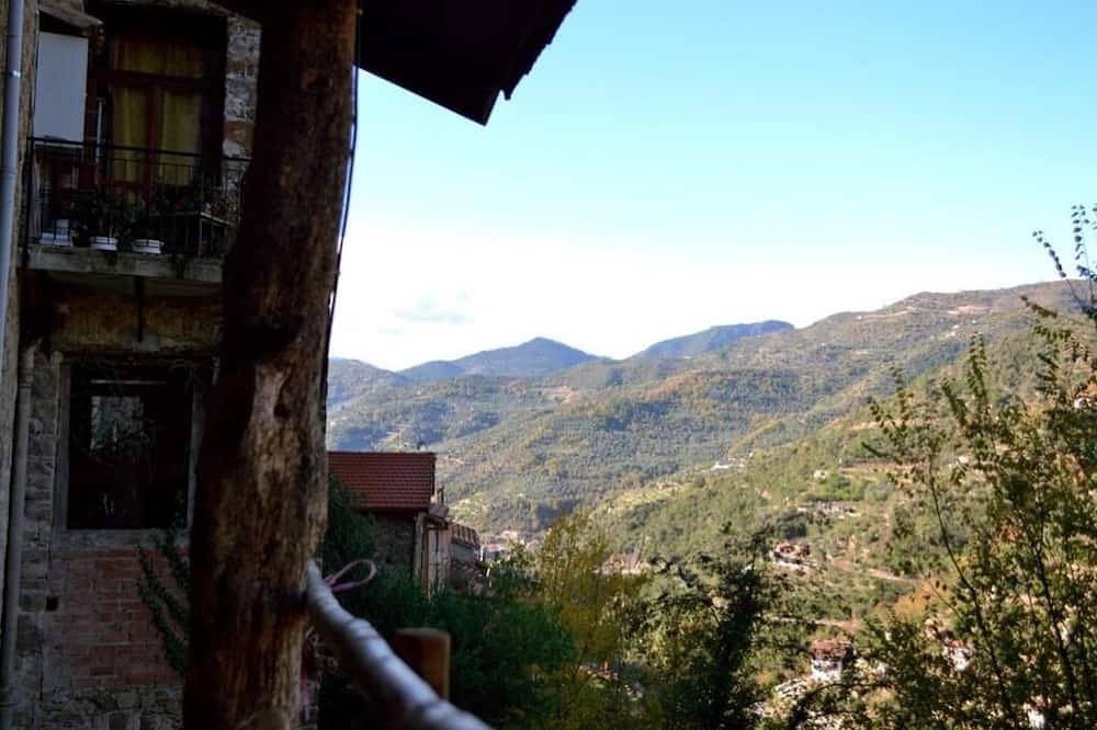 B&B Da Marta: Deluxe Double Room with Balcony in Apricale, Ligurische Alpen