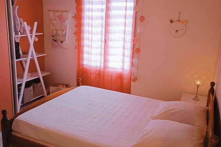 Location de vacances pour 12 personnes, avec jardin et jacuzzi à Ruaudin - 3