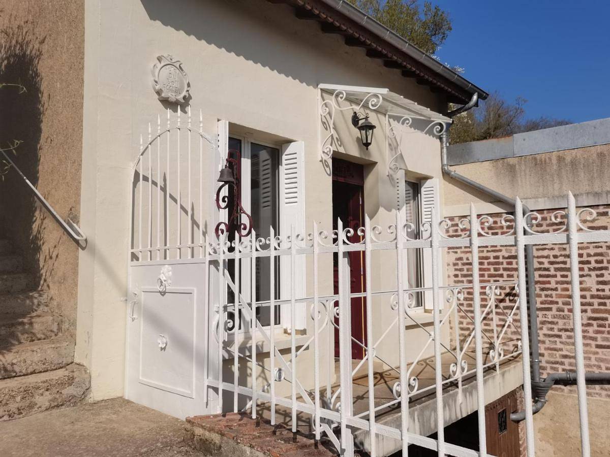 One-Bedroom House in Montoire-sur-le-Loir, Région de Vendôme