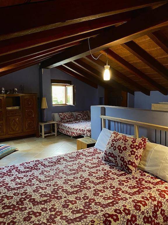 Casa de vacaciones para 9 personas, con vistas además de jardín y terraza en el País Vasco - 4