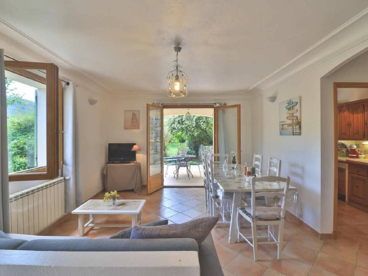 Apartamento entero, Appartement in Le Bar-Sur-Loup mit Eigenem Garten in Le Bar-sur-Loup, Region de Cannes