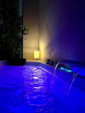 Gîte pour 4 personnes, avec jacuzzi et balcon à Sainte-Foy-la-Grande