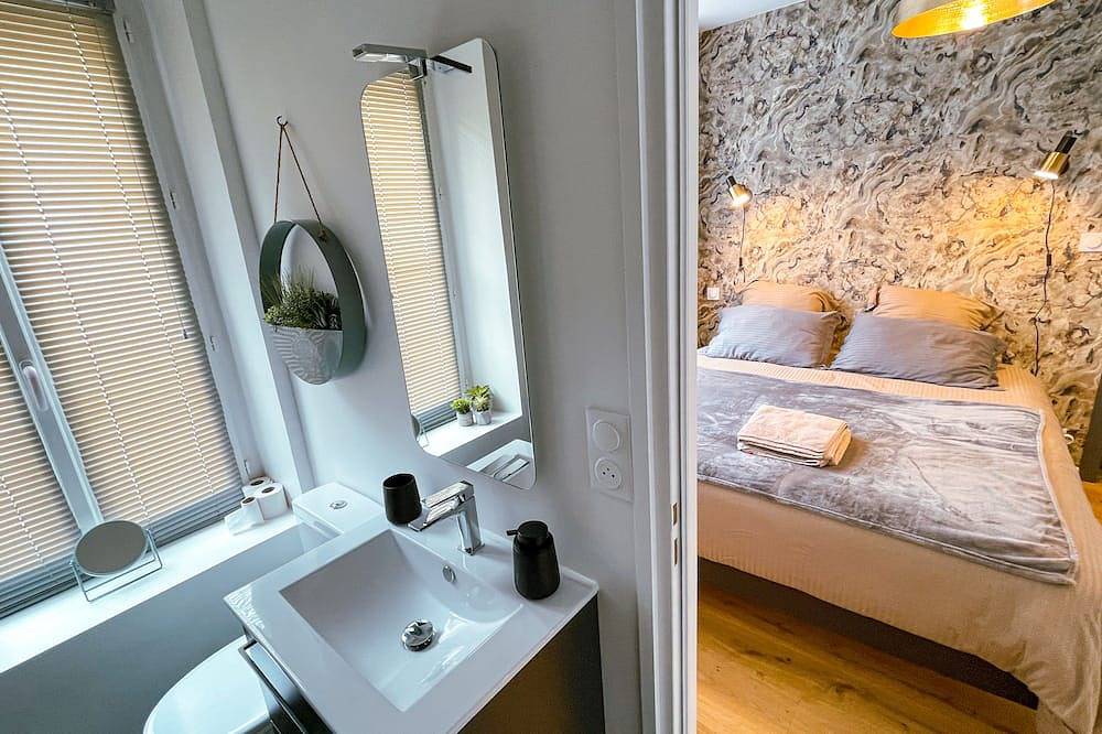 Luxury apartment with garden in the old town! in Boulogne-sur-Mer, Boulogne-sur-Mer und Umgebung