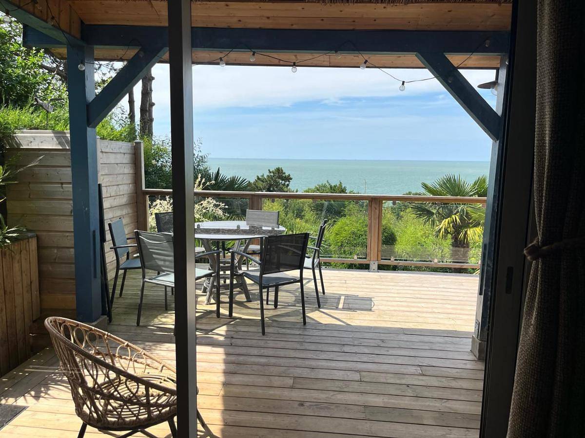 Bois Corail Maison de vacances jardin, vue mer & Spa in Trouville-sur-Mer, Lisieux und Umgebung