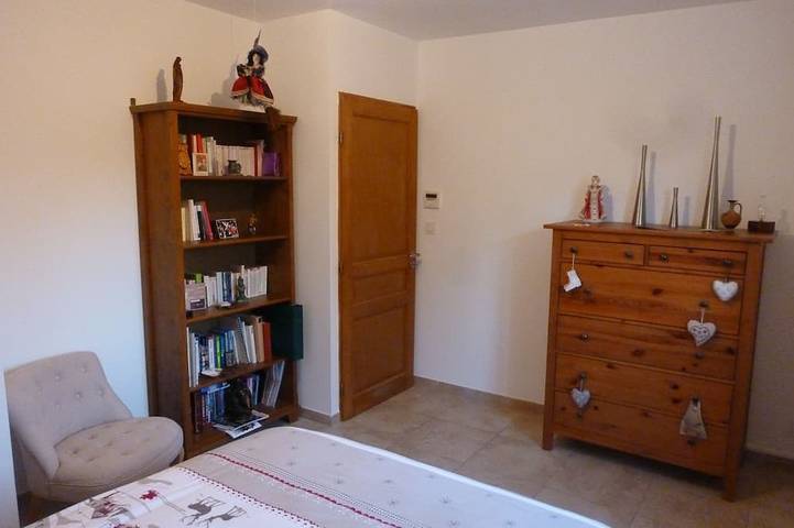 Location de vacances pour 6 personnes, avec jardin à Saint-Maximin (Nimes) - 4