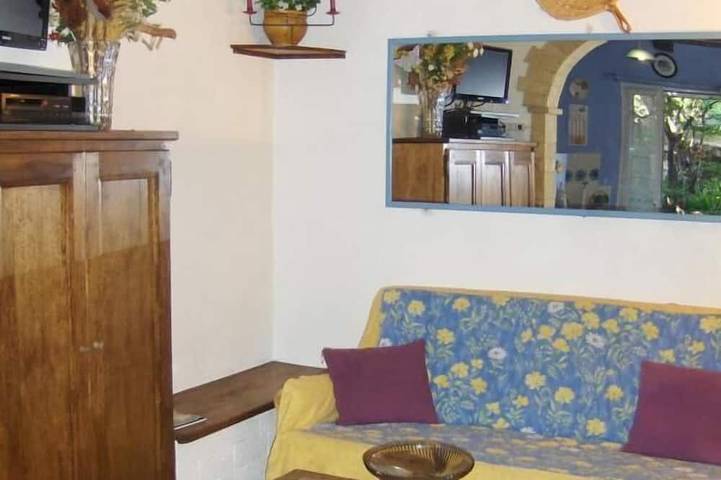 Gîte on the hills of Mandelieu in Tanneron, Mittelmeerküste (Frankreich)