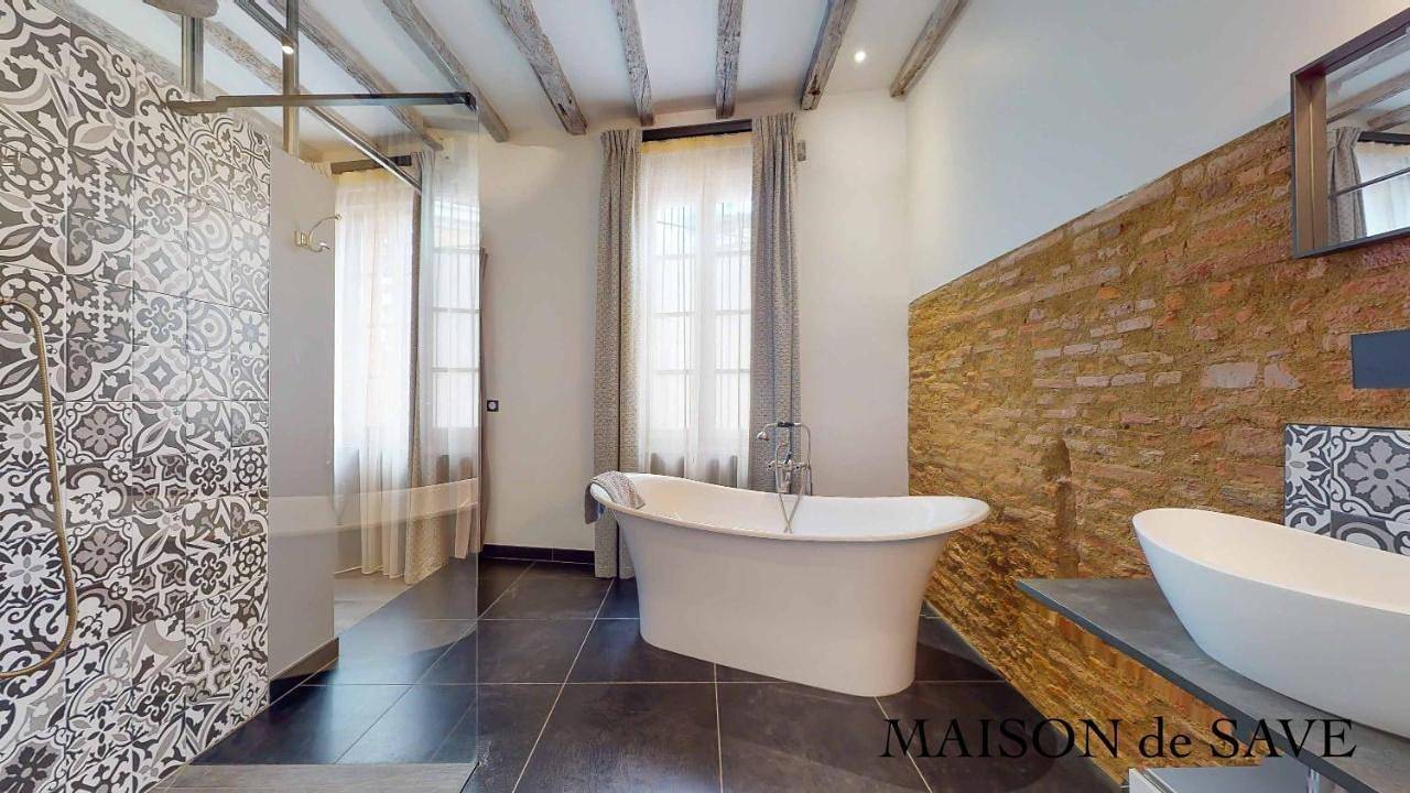 Appartement entier, Apartment in L'Isle-Jourdain, Toulouse et ses environs