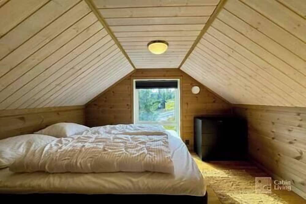 Cozy cabin on Sjusjølia by the trail network/sauna in Sjusjoen, Ringsaker