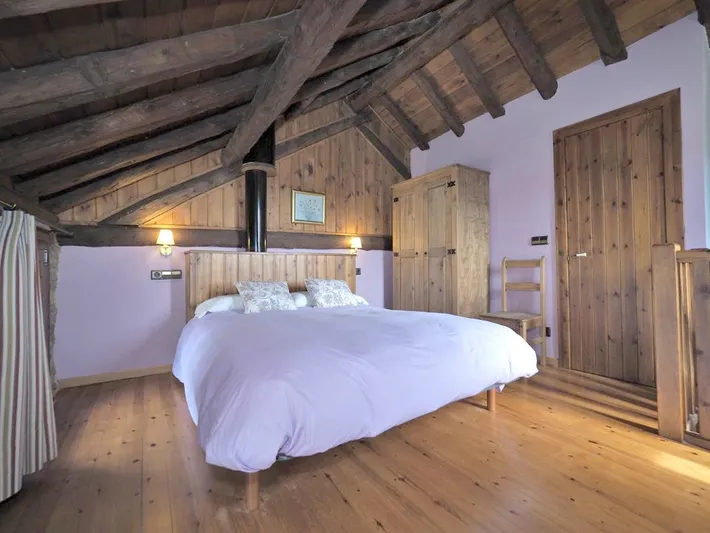 Chalet für 2 Personen, mit Pool und Garten sowie Ausblick - 1