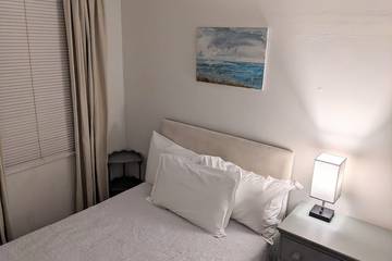 Holiday Home for 5 People in Plymouth, South West England, Photo 4