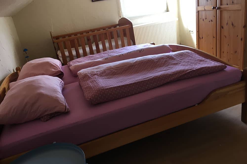 Ganze Wohnung, Ferienwohnung Riedwiesen mit 3 Schlafzimmer auf Westernranch über 100qm in Bad Rappenau, Kraichgau
