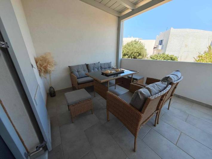 Location de vacances pour 8 personnes, avec Balcon et Terrasse dans Antiparos