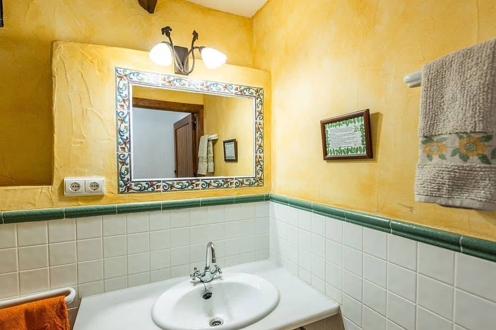 Reul Alto - La Curiosa Laroya in Laroya, Almería Provinz