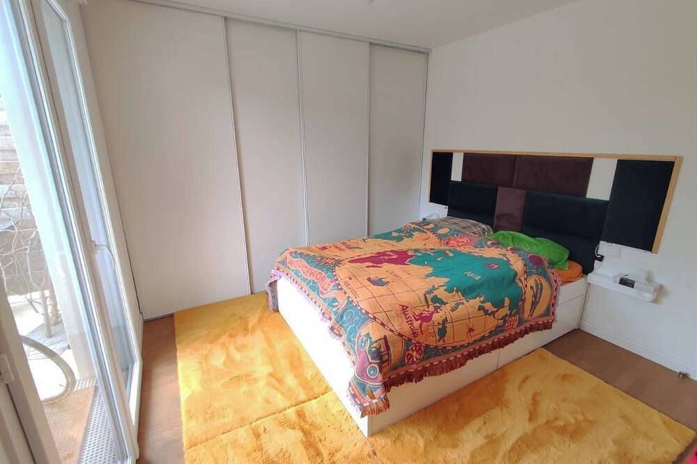 Entire apartment, Apartment with terrace and private garden in L'Haÿ-les-Roses, Val-de-Marne