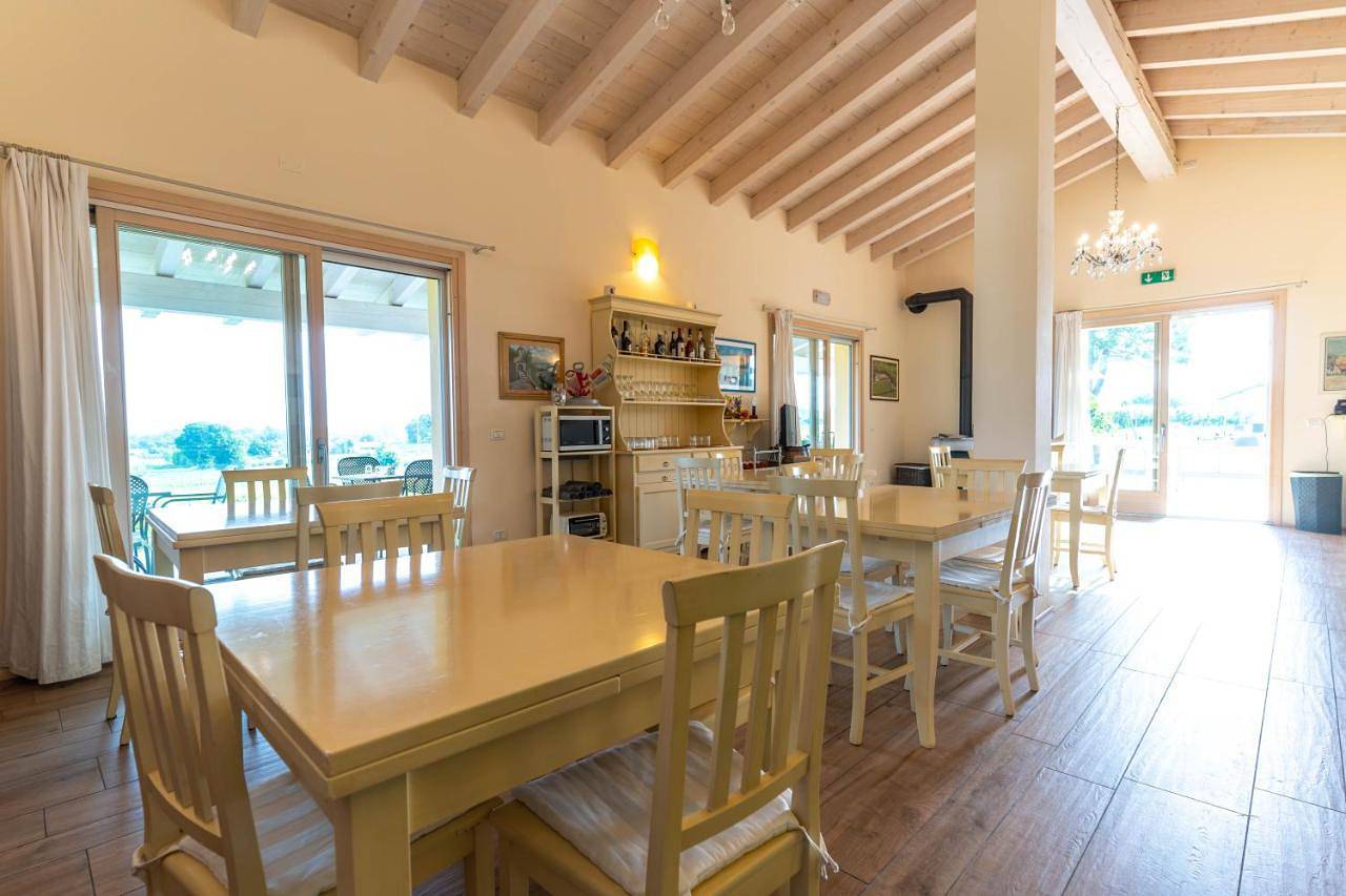 Agriturismo Colle Dei Pivi in Ponti sul Mincio, Lago di Garda