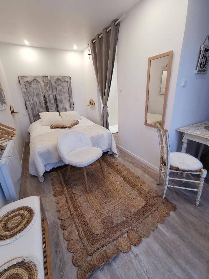 Chambre d’hôte pour 2 personnes, avec Terrasse