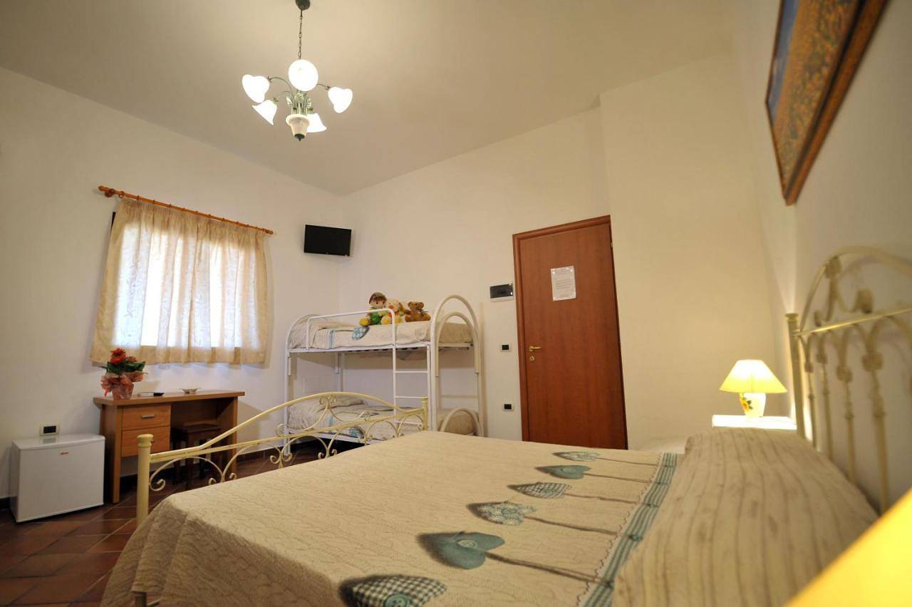 Double Room with Garden View in Torricella, Golfe de Tarente