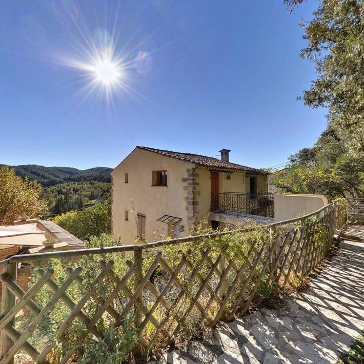 Maison de vacances pour 4 personnes, avec Terrasse et Jardin dans Pays de Fayence
