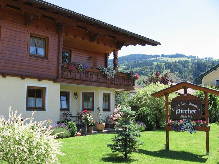 Ganze Ferienwohnung, Land & Appartementhaus Pircher - App. D /Wohn-Schlafraum/Dusche, Wc in Aich, Schladming-Dachstein