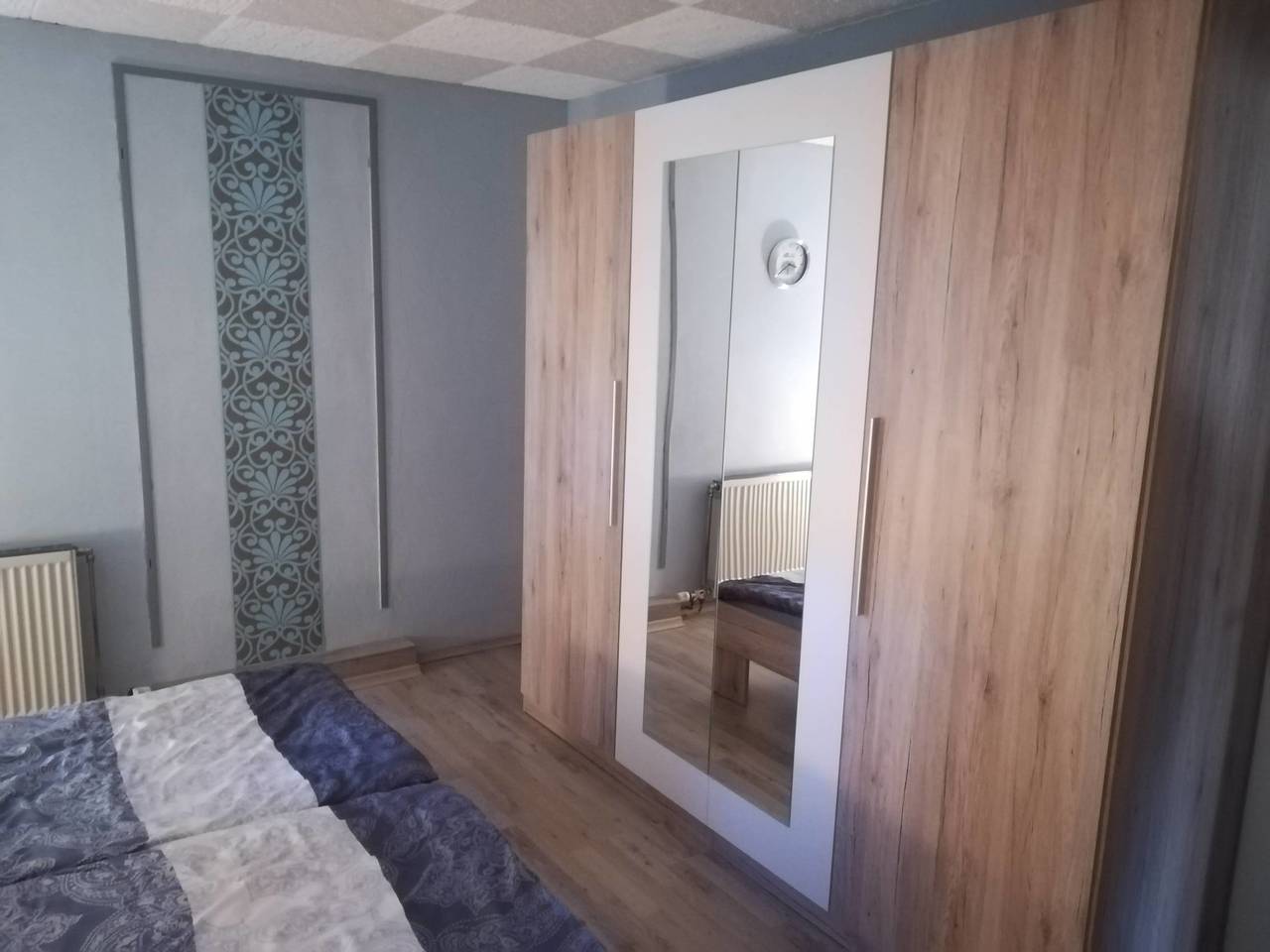 Ferienwohnung Preuß - Größzügige Ferienwohnung mit überdachtem Freisitz zum Entspannen in Schwarzenbach an der Saale, Landkreis Hof