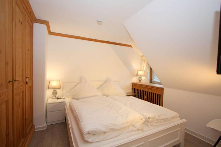 Ganze Wohnung, Gemütliche Wohnung mit ca. 55 m²  für 2 Personen, in zentraler Lage in Kampen in Nordfriesische Inseln (Schleswig-Holstein) (Schleswig-Holstein), Kampen (Sylt)
