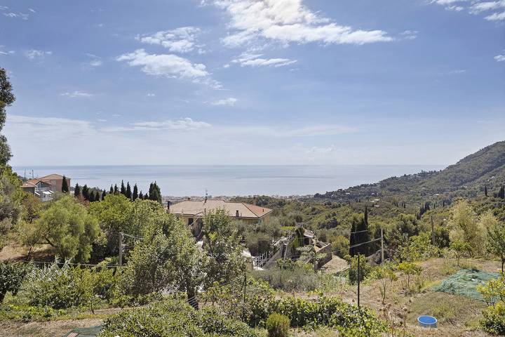 Ferienwohnung für 4 Personen, mit Garten in Alassio - 2