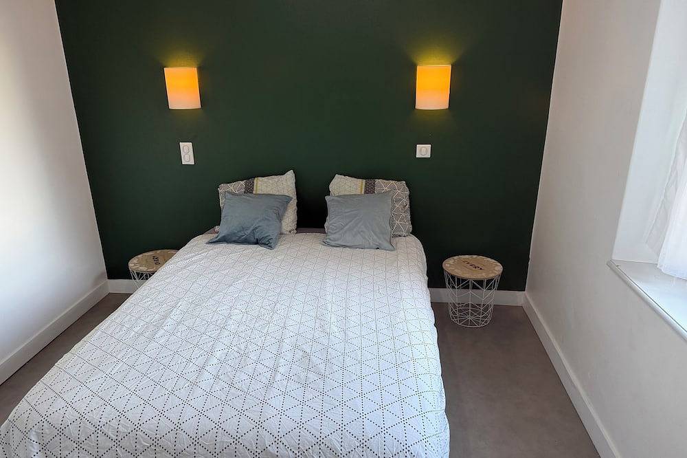 Air-conditioned accommodation downtown Rodez  in Rodez, Zentralmassiv