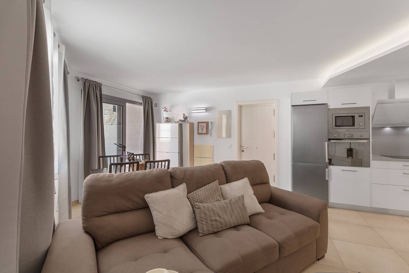 Casa de vacaciones 'Sunset' con vistas al mar, terraza compartida y Wi-Fi in Arguineguín, Mogán