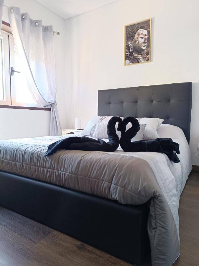 Gîte pour 6 personnes, avec balcon et vue, animaux acceptés dans Rio Tinto