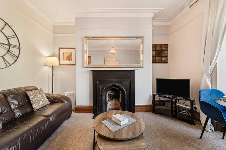 Holiday apartment for 2 people, with Garden in Aberdeen