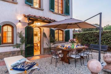Villa voor 8 Personen in Lucca, Colline Lucchesi, Afbeelding 4