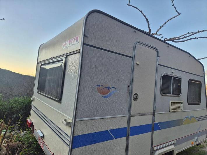 Location de vacances pour 2 personnes, avec vue et jardin à Saint-Germain-de-Calberte - 2