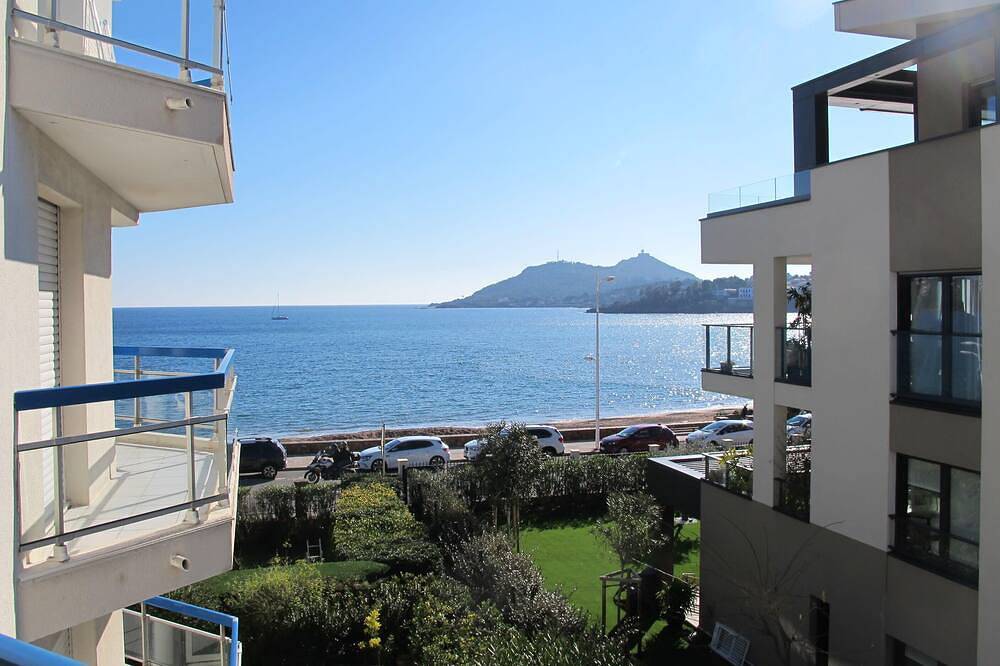 Ganze Wohnung, Très beau 2 pièces climatisé, tout équipé avec vue mer et garage in Agay, Saint-Raphaël
