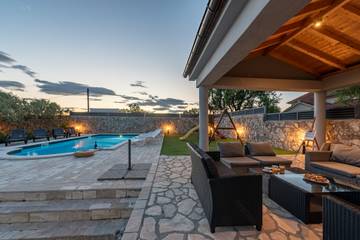 Ferienhaus für 9 Personen in Grad Benkovac, Zadar, Bild 4