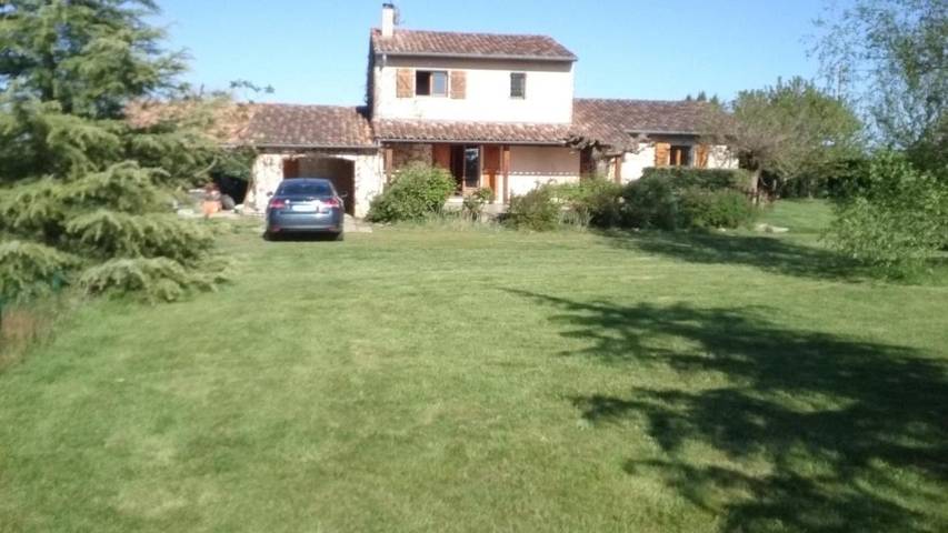 Chambre d’hôte pour 2 personnes, avec Terrasse ainsi que Jardin et Vue à Gaillac