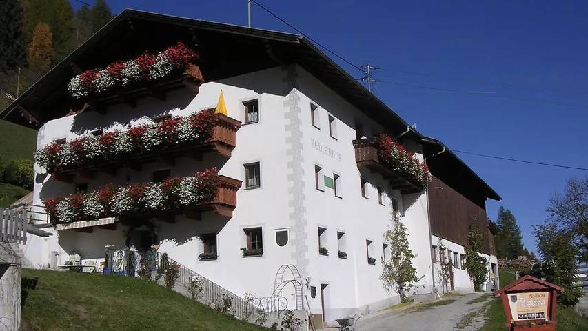 Ferienwohnung für 8 Personen, mit Terrasse und Sauna sowie Garten, mit Haustier in Innsbruck und Umgebung - 2