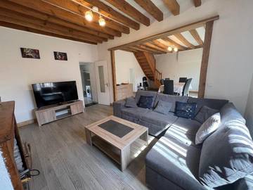 Gîte pour 6 personnes, avec jardin ainsi que vue et terrasse à Chémery
