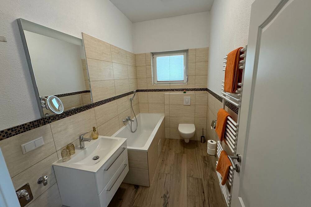 Apartment 5 - Bed & Breakfast am Waldgürtel in Forst (Lausitz), Lausitz