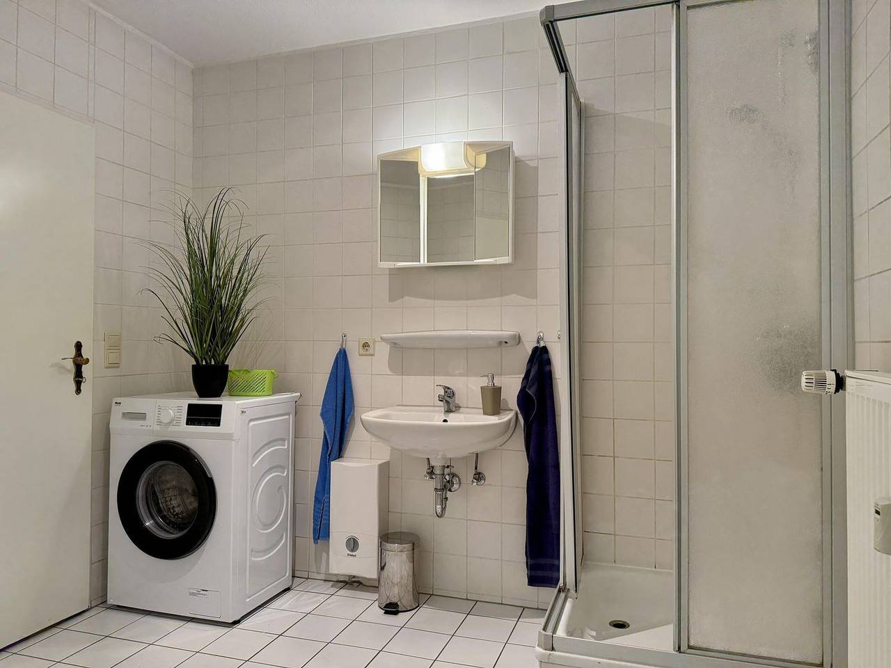 Ganze Wohnung, Großzügige Monteurwohnung Möhlstuuv mit moderner Ausstattung in Demmin, Mecklenburgische Seenplatte